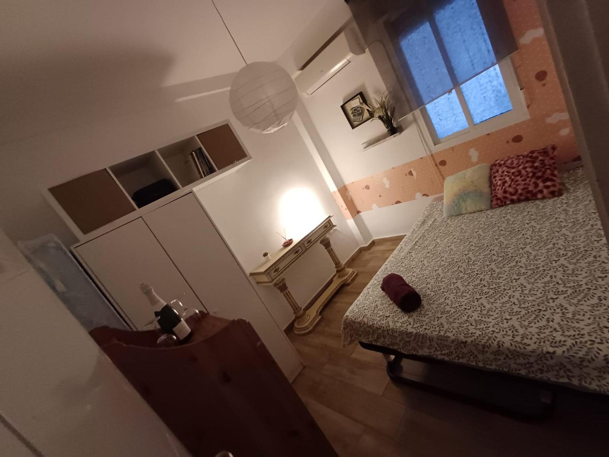 Room En Madrid Pacifico ภายนอก รูปภาพ